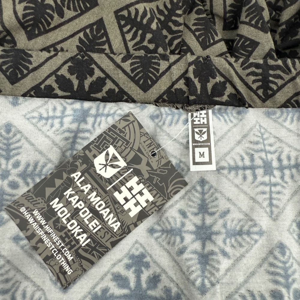 Hawaiis Finest Romper Women Medium NEW Black Gray Quilt Hawaiian Stretch - Picture 6 of 15